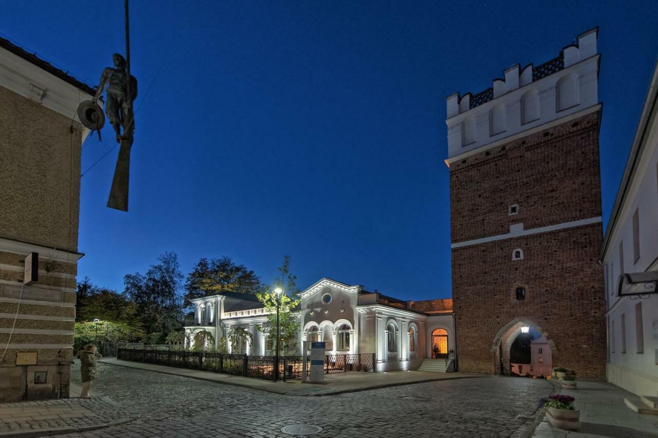 Pokoje Goscinne Widnokrag Sandomierz Buitenkant foto